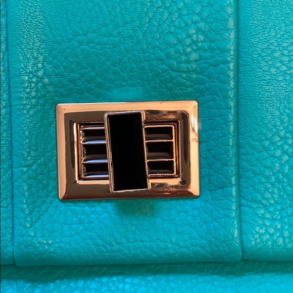 Urban Expressions Turquoise Crossbody/Clutch - Picture 2 of 4